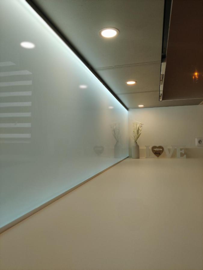 Апартаменти App 5 Pers, Parking, 3Mn Rer A, 40 Mn Du Centre De Paris, Cergy Le Haut Екстер'єр фото